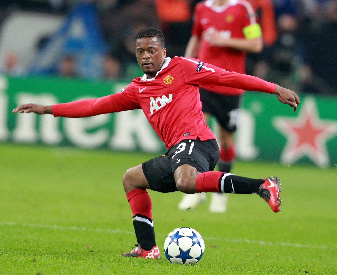 超中场球员 超中场球员