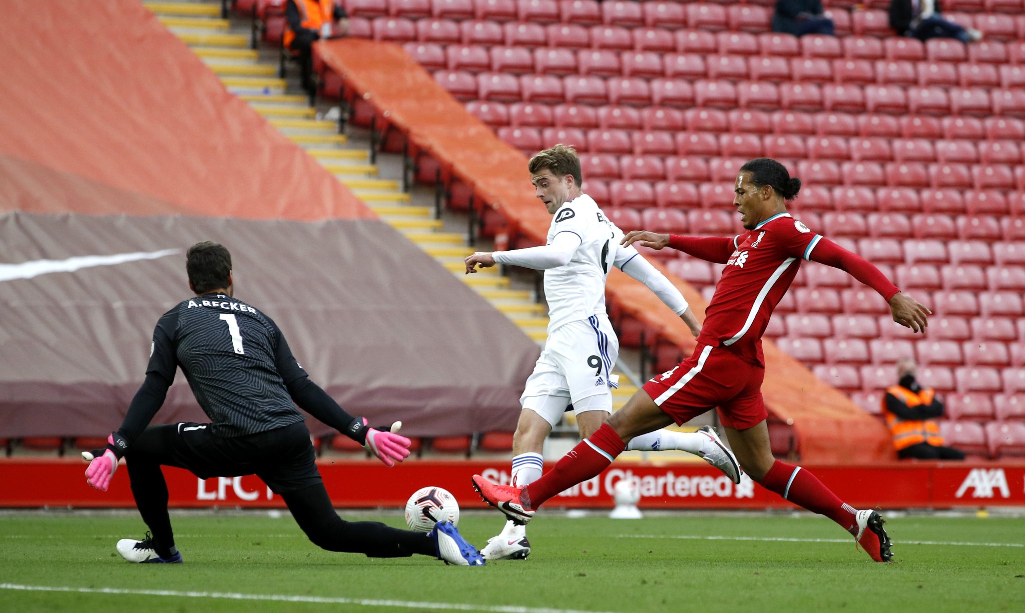 再到锋线端 再到锋线端