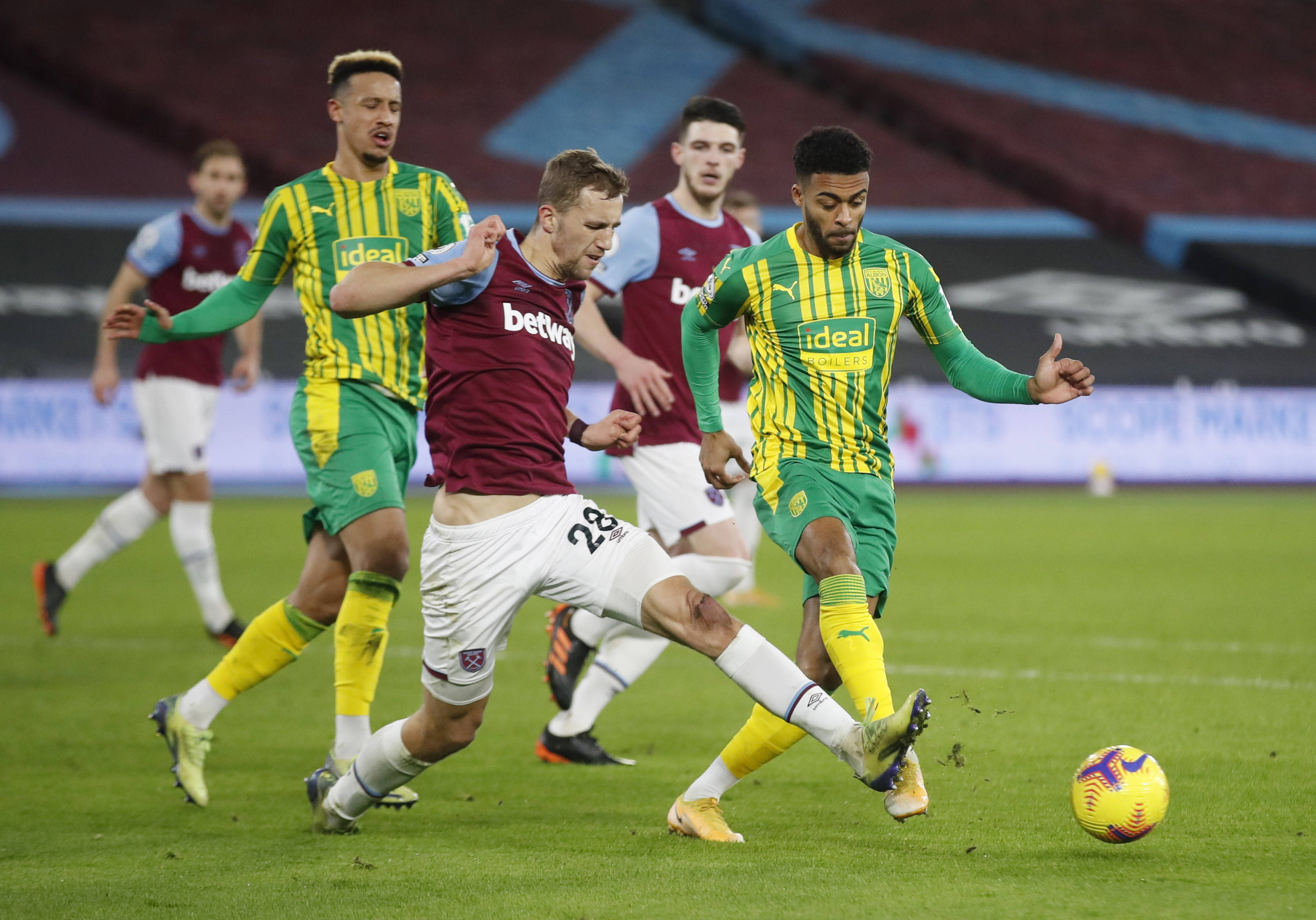 這一判決更 這一判決更